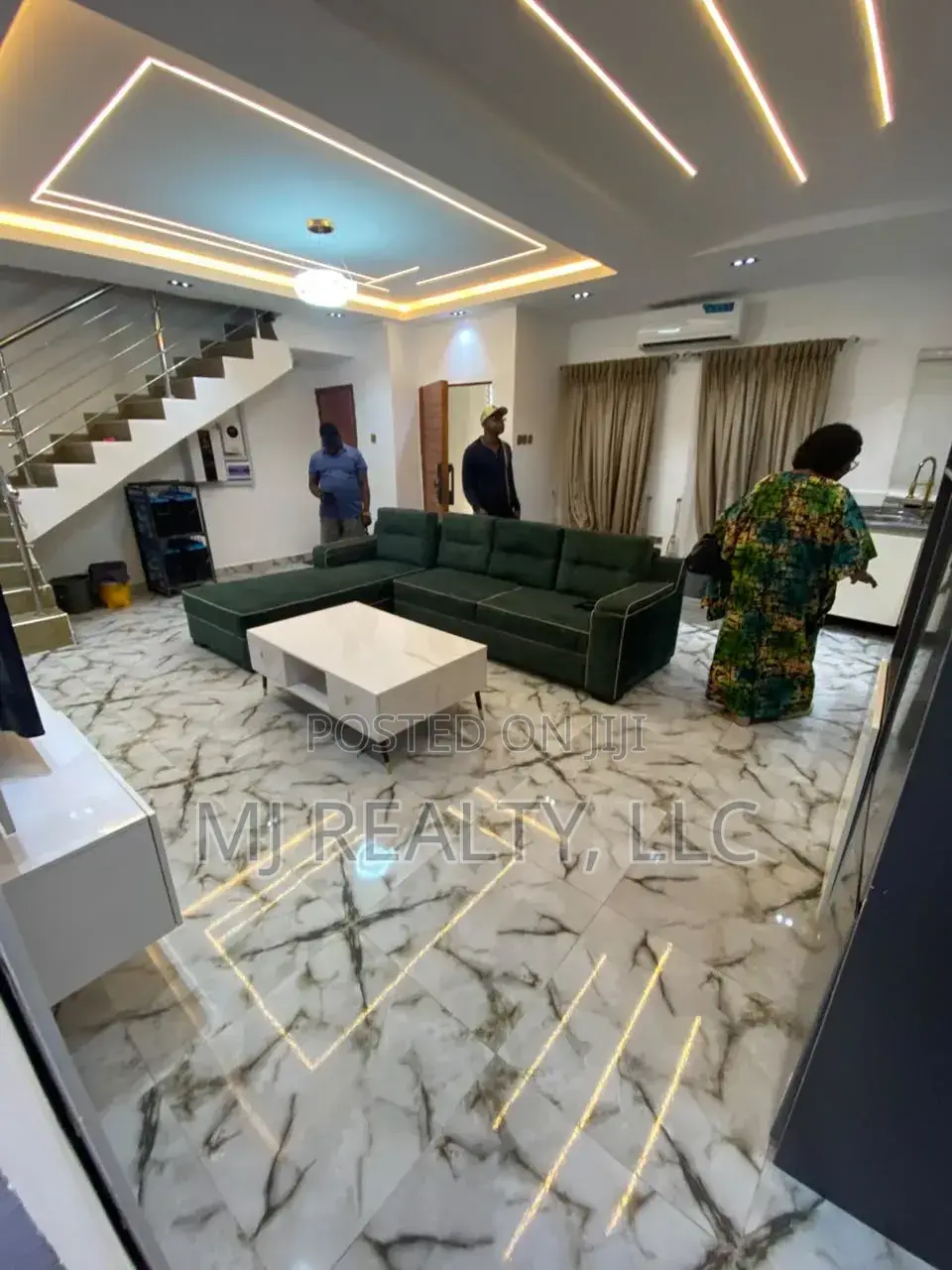2bdrm Townhouse/Terrace in Omole Phase 2 for sale