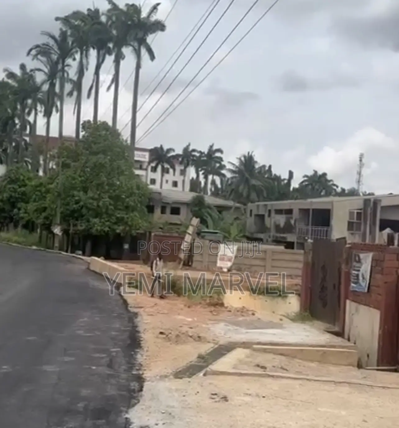700sqm Commercial Land With C of O at Ladoke Akintola, Bodija, Ibadan