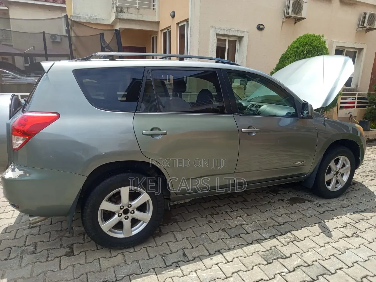 Toyota RAV4 2010 Gray