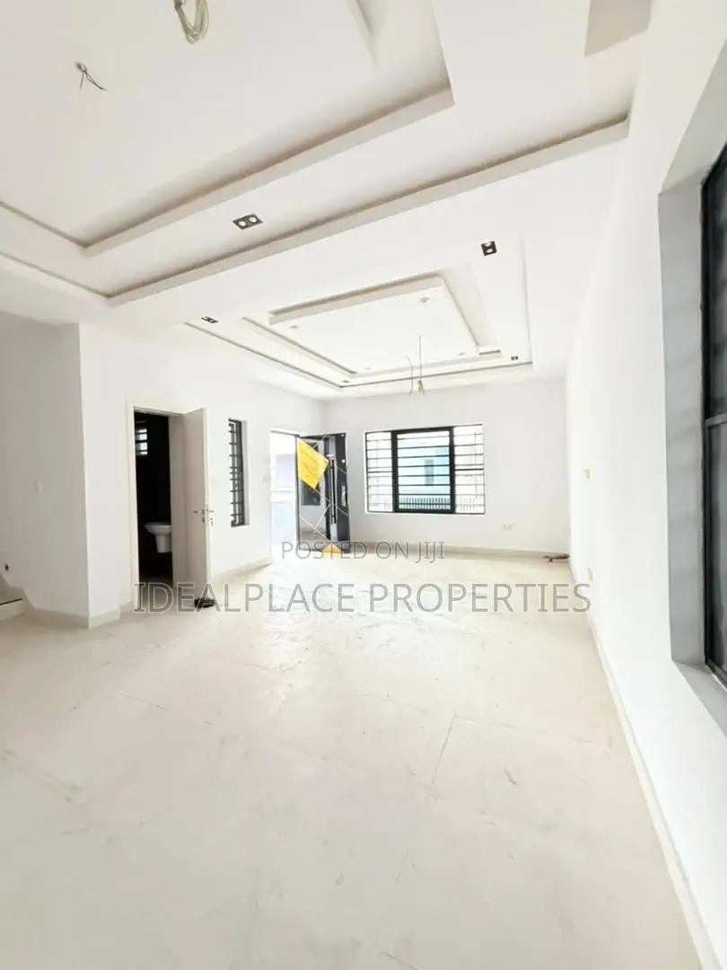 4bdrm Duplex in Adeniyi Jones for sale