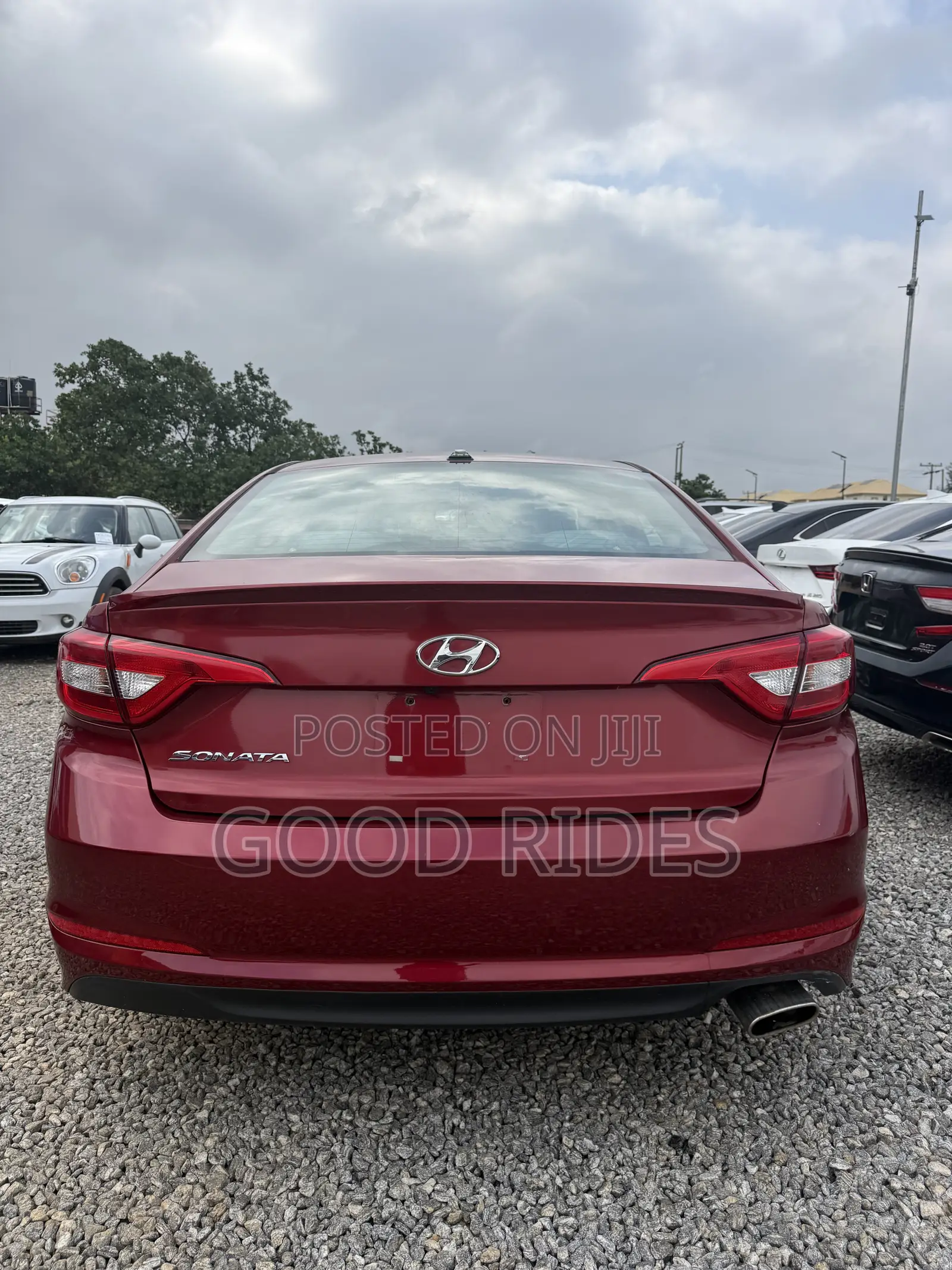 Hyundai Sonata SE 4dr Sedan (2.4L 4cyl 6A) 2015