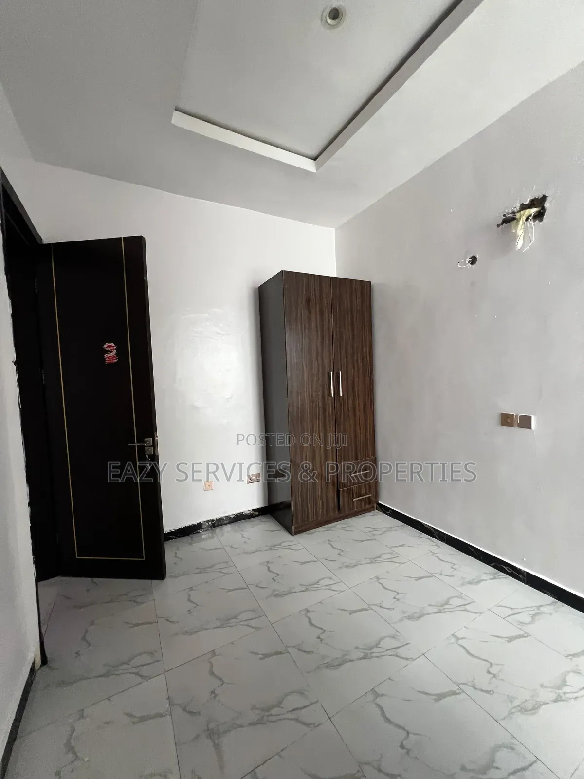 1bdrm Shared Apartment in Gated And Secured, Ikate for rent