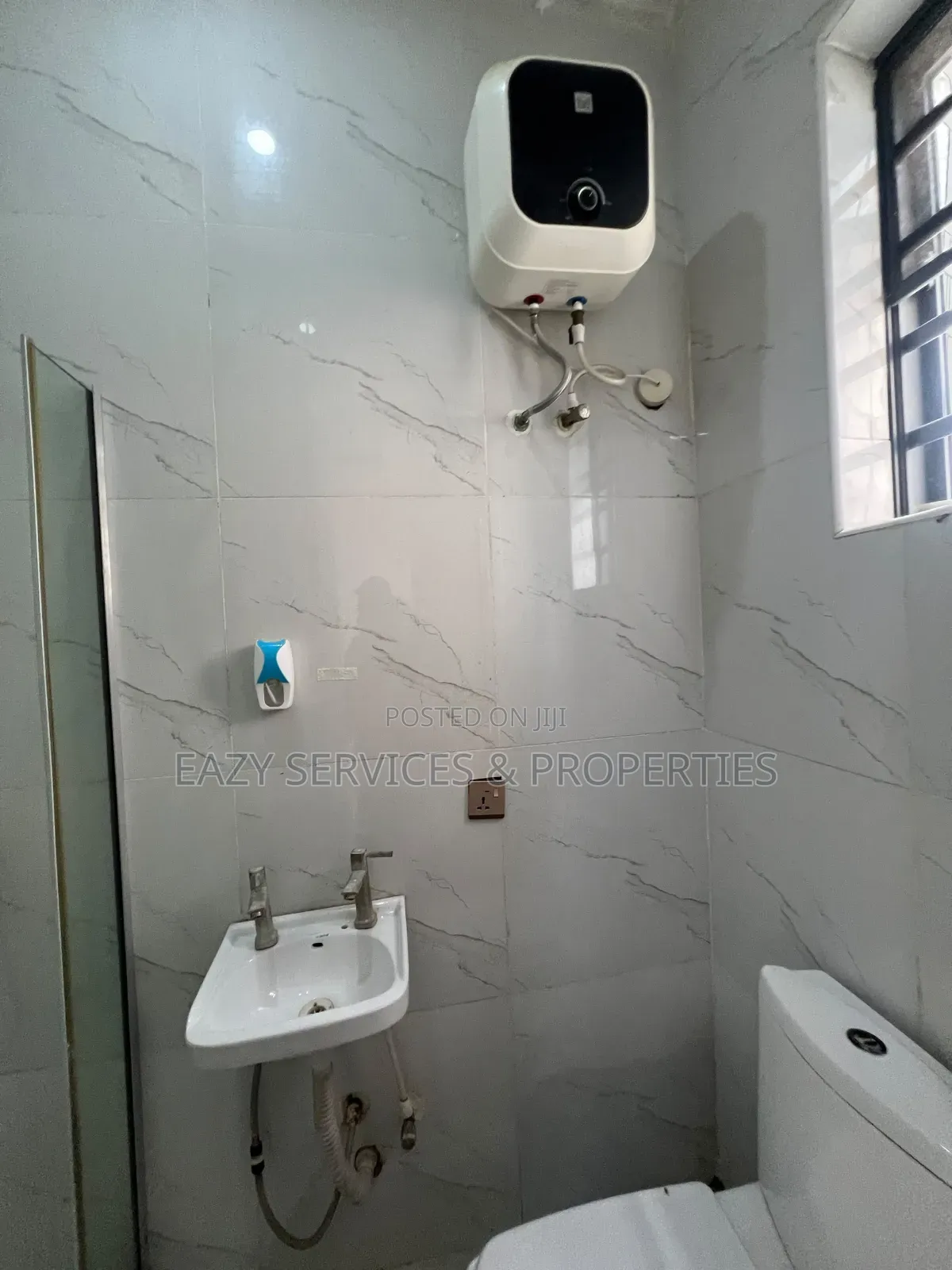1bdrm Shared Apartment in Gated And Secured, Ikate for rent