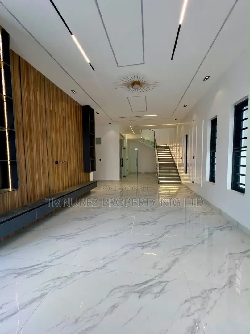 4bdrm Duplex in Ajah for sale