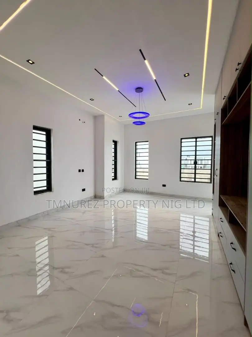 4bdrm Duplex in Ajah for sale