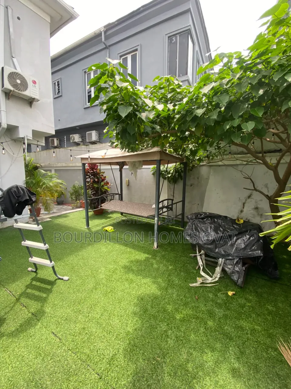 4bdrm Duplex in Ologolo Lekki Lagos for rent