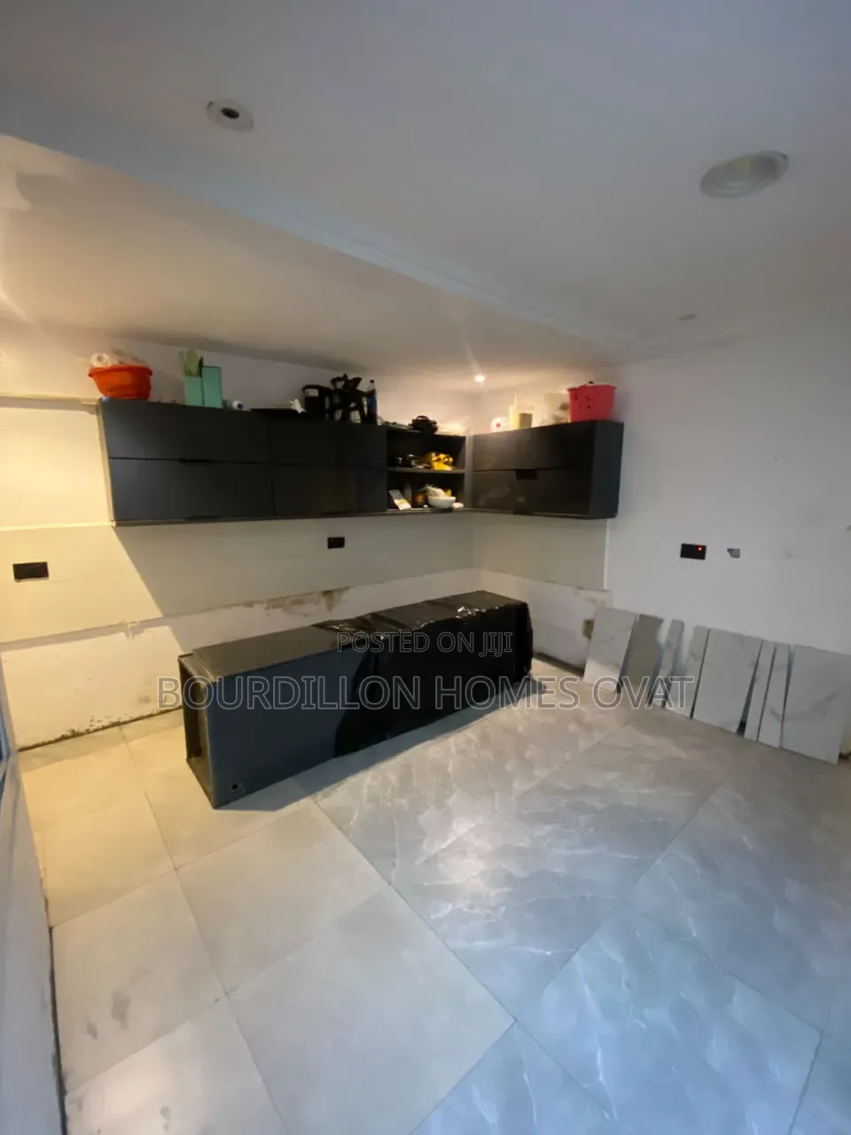 4bdrm Duplex in Ologolo Lekki Lagos for rent