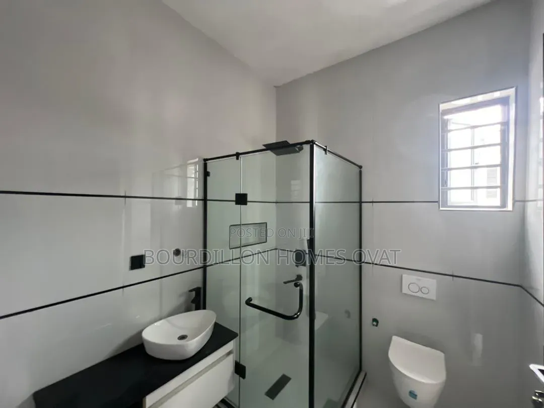 4bdrm Duplex in Lekki Palm City for sale
