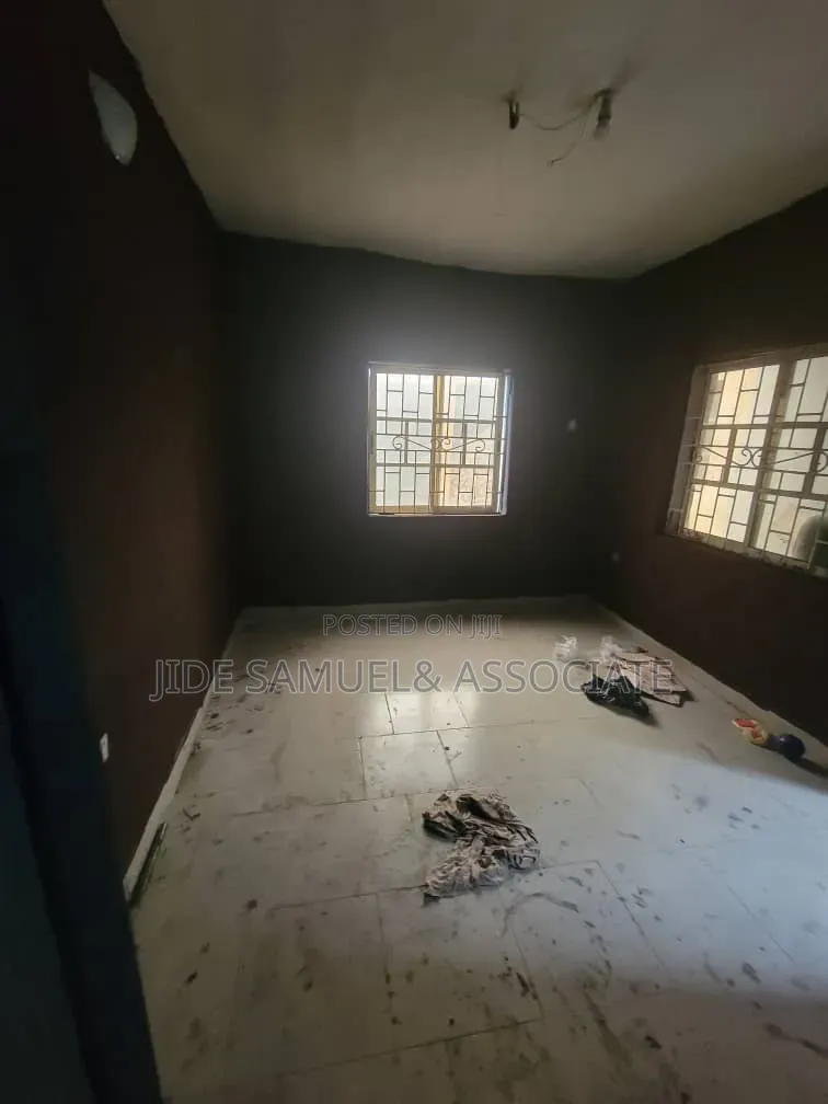 1bdrm Apartment in Ayobo for rent