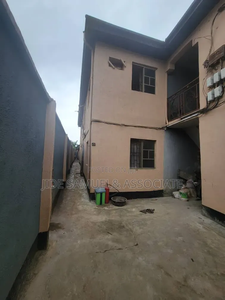 1bdrm Apartment in Ayobo for rent