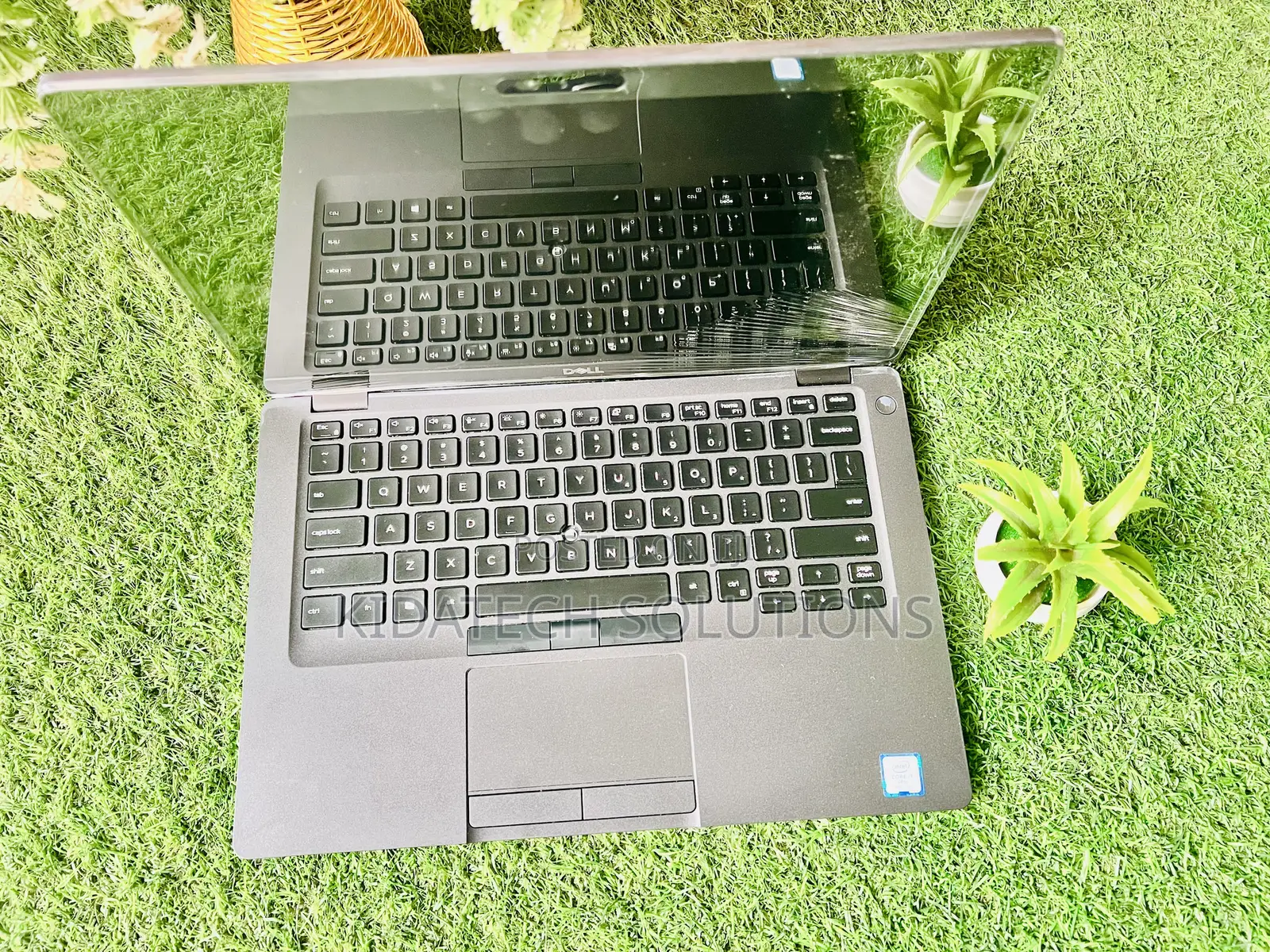 Laptop Dell Latitude 5400 8GB Intel Core i7 SSD 256GB