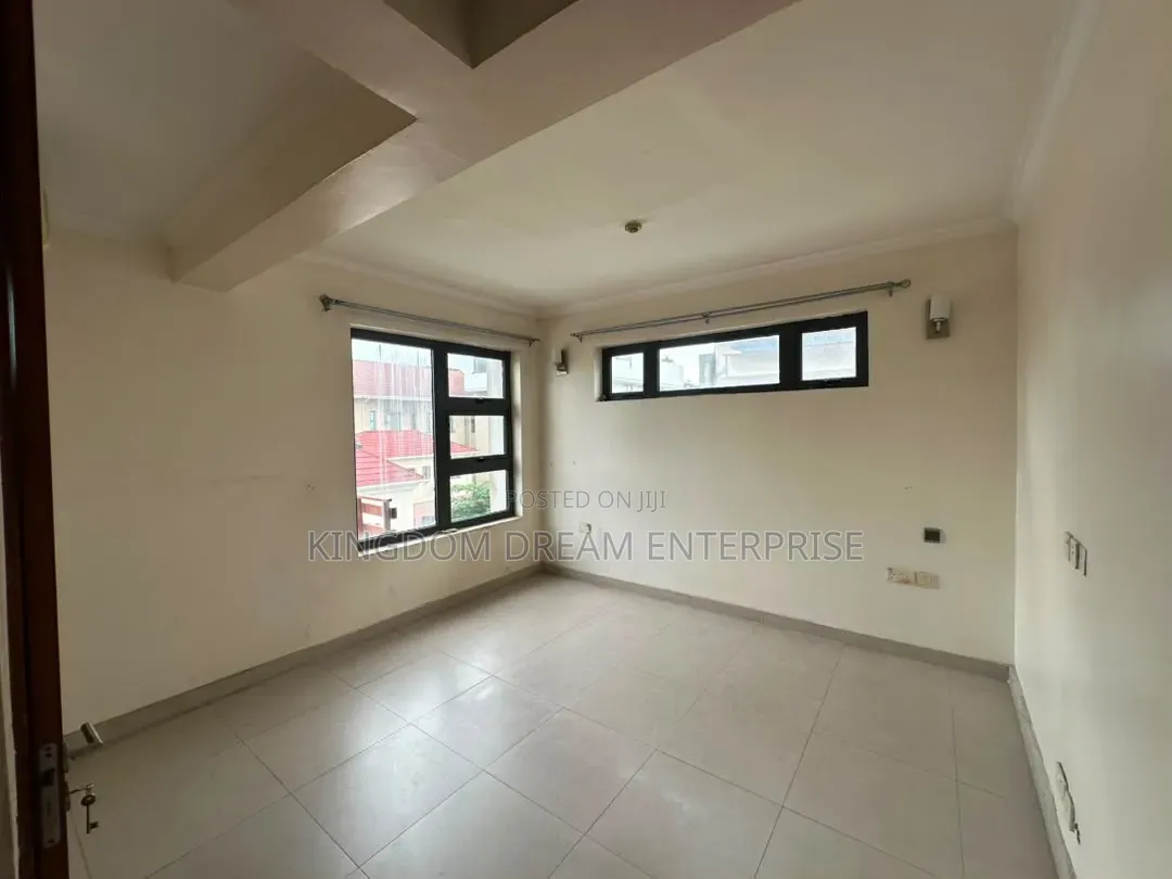 4bdrm House in Off Bourdilon Ikoyi, Bourdillon for rent