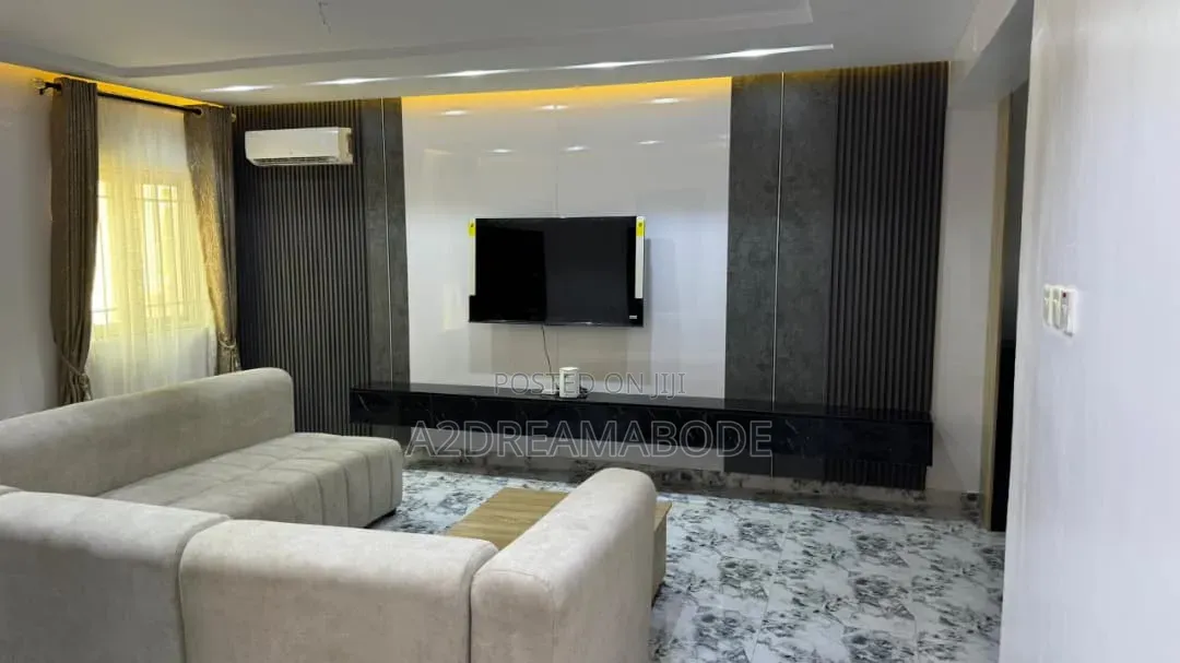 3bdrm Duplex in Ikeja Gra for rent