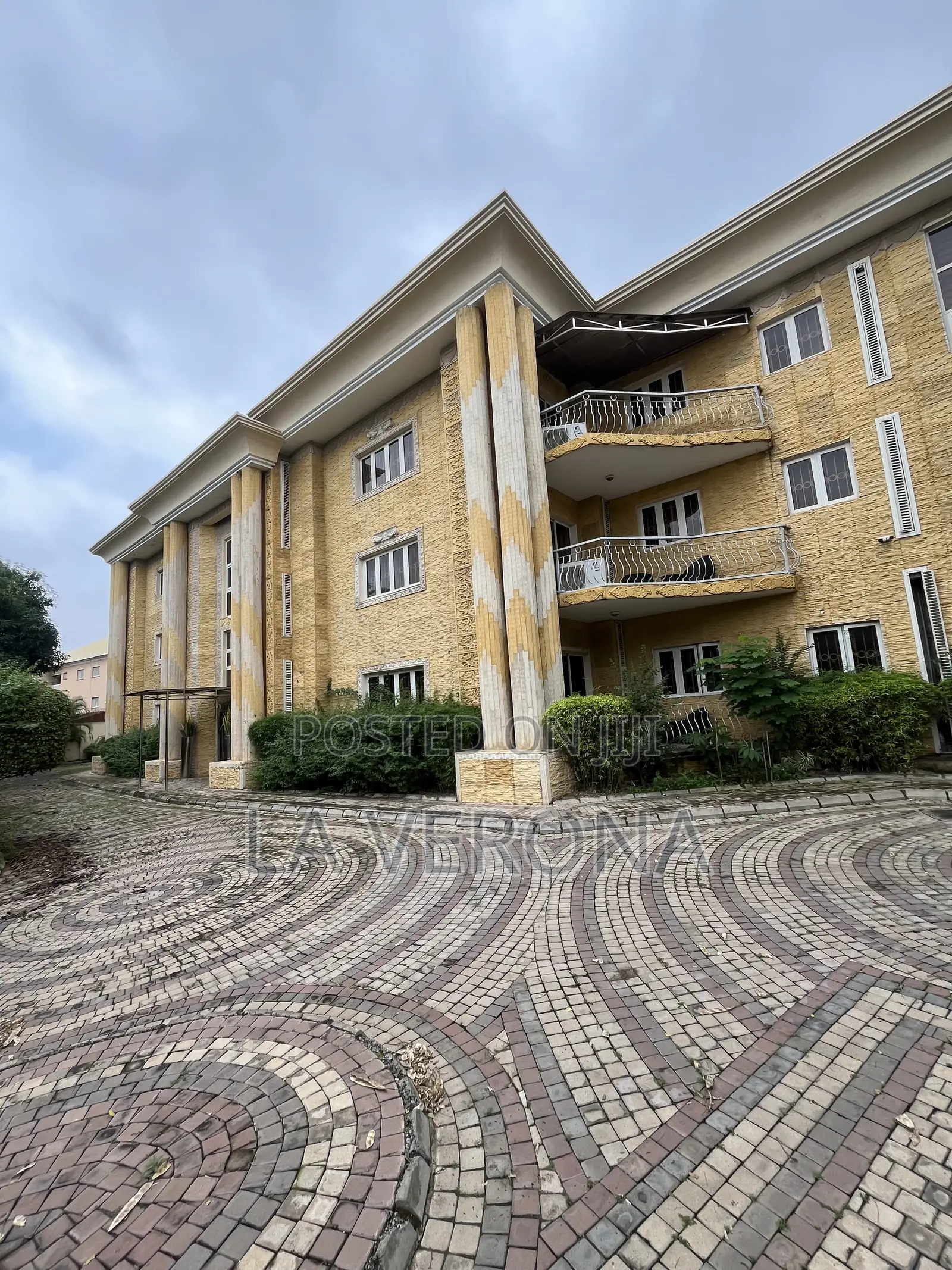 Furnished 3bdrm Apartment in Jabi for rent