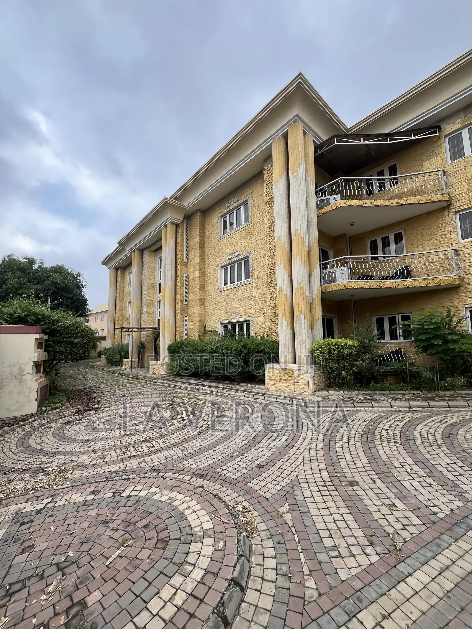 Furnished 3bdrm Apartment in Jabi for rent
