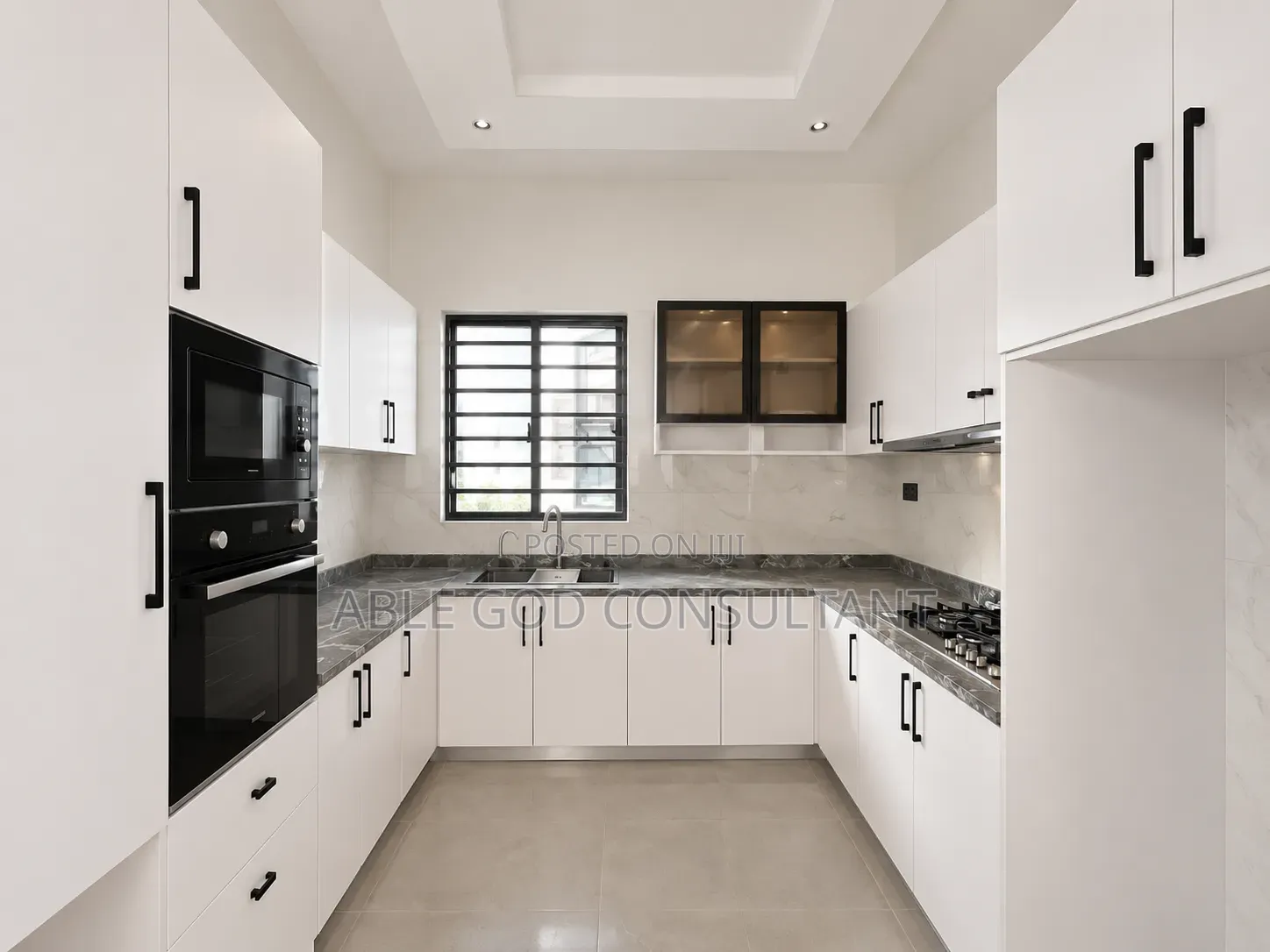 Furnished 5bdrm Duplex in Gra for sale