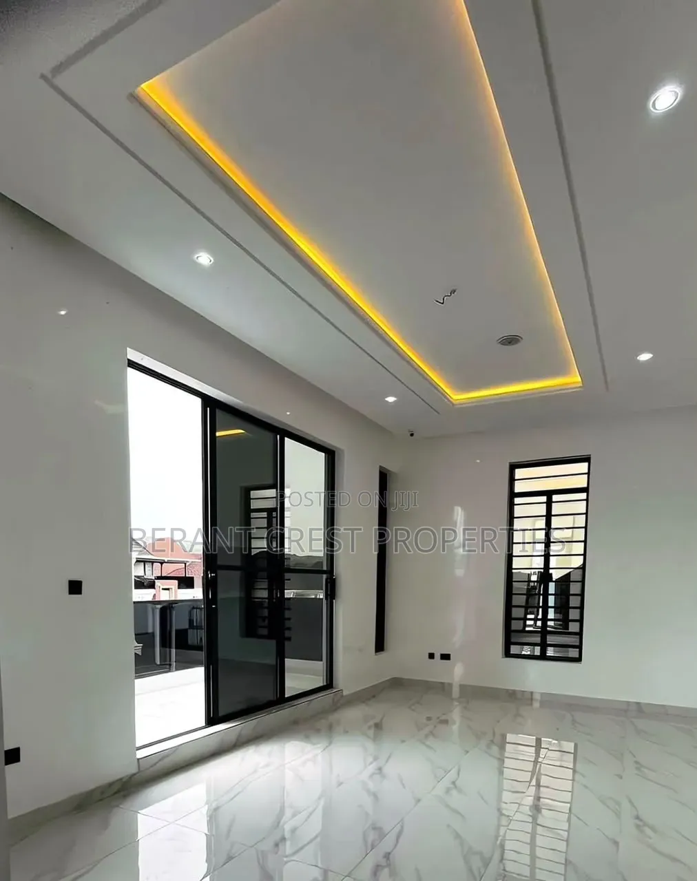 5bdrm Duplex in Apo Resettlement for sale