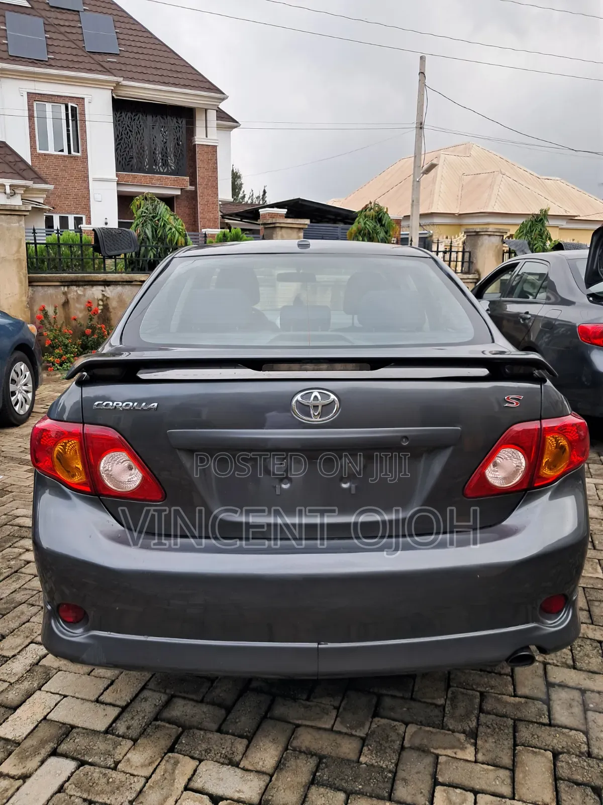 Toyota Corolla S 4dr Sedan (1.8L 4cyl 4A) 2010 Gray