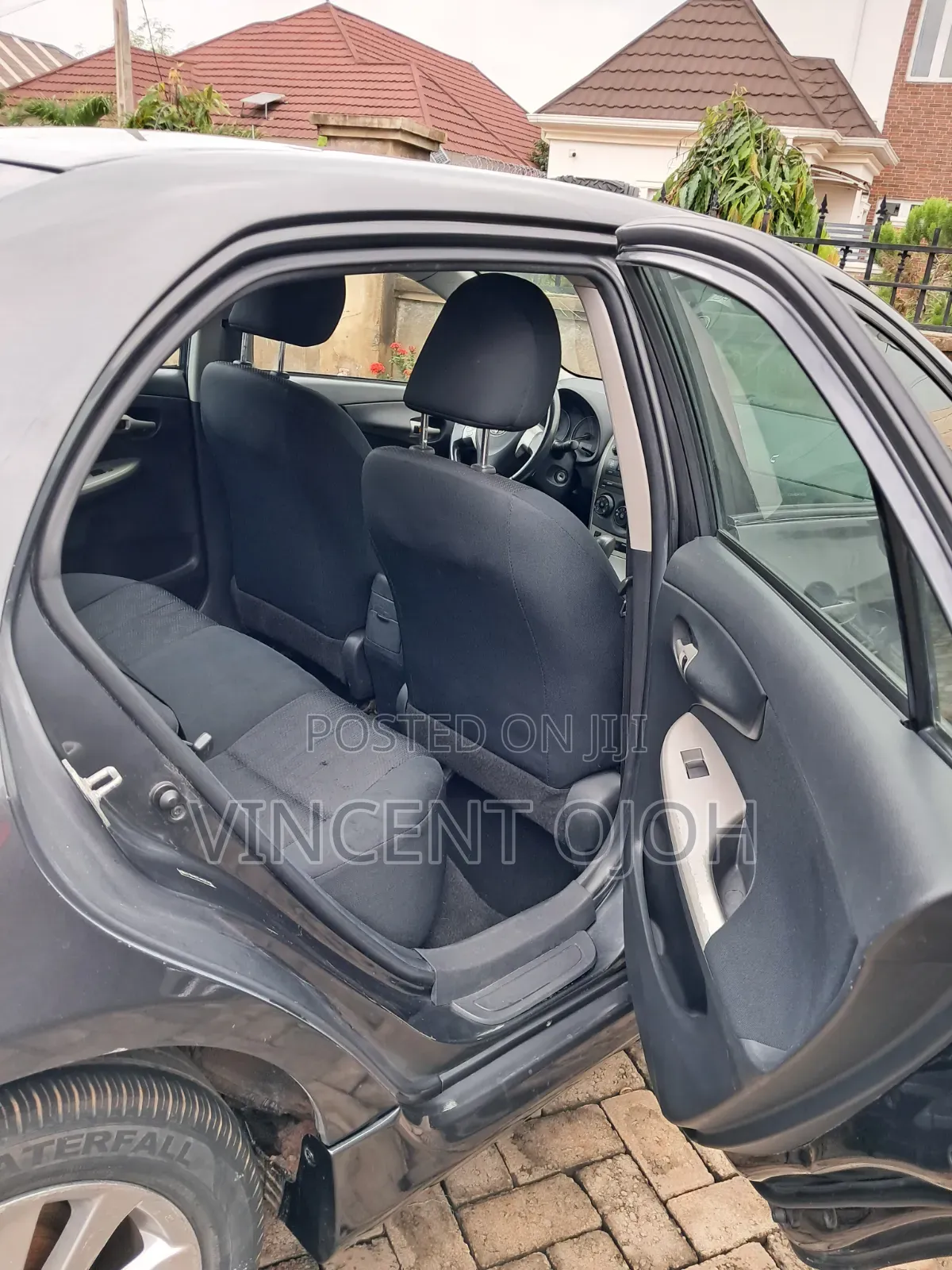 Toyota Corolla S 4dr Sedan (1.8L 4cyl 4A) 2010 Gray