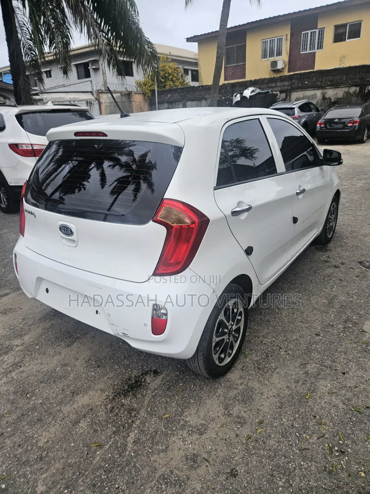 Kia Morning 2012 White