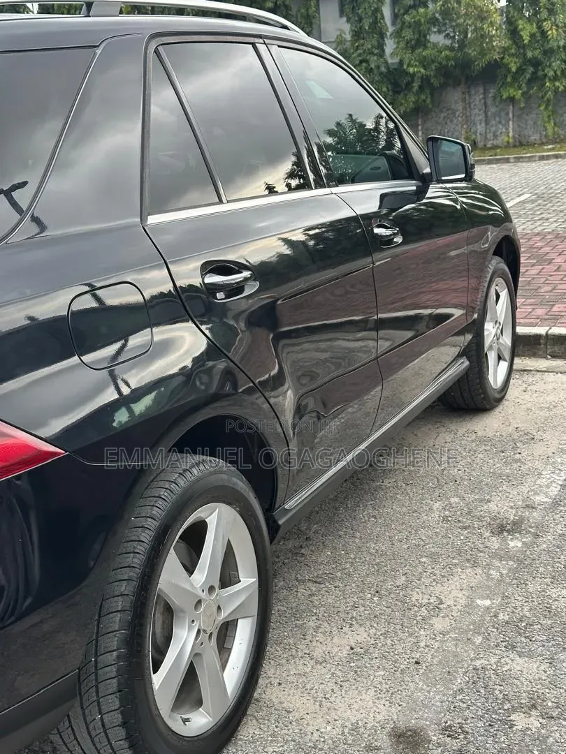 Mercedes-Benz GLE-Class 2016 Black