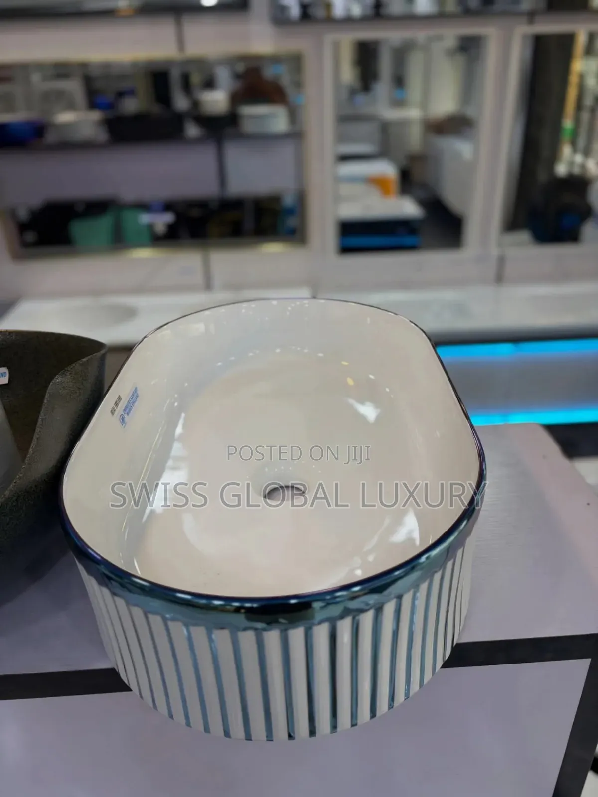 High Quality Executive Countertop Basin
