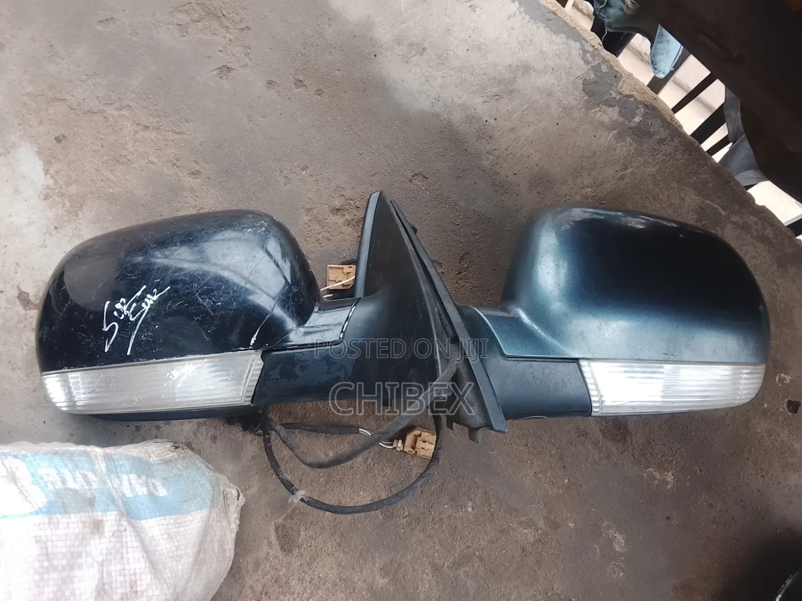 Set of Side Mirror Volkswagen Touareg 2006