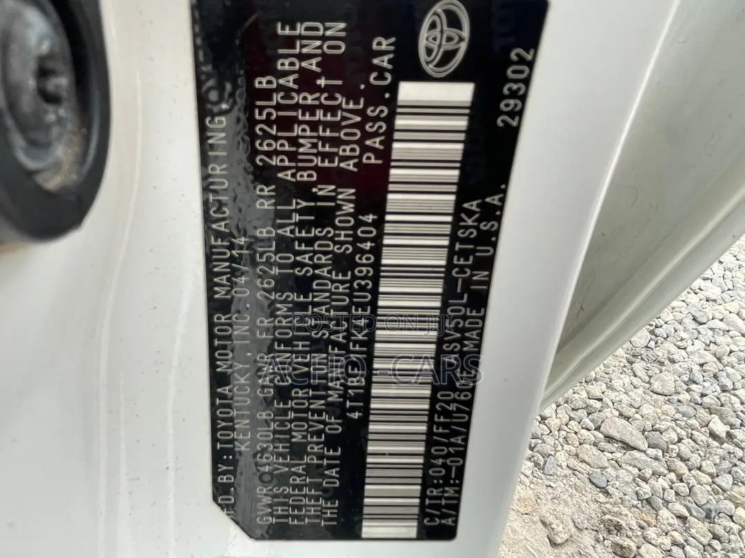Toyota Camry 2014 White