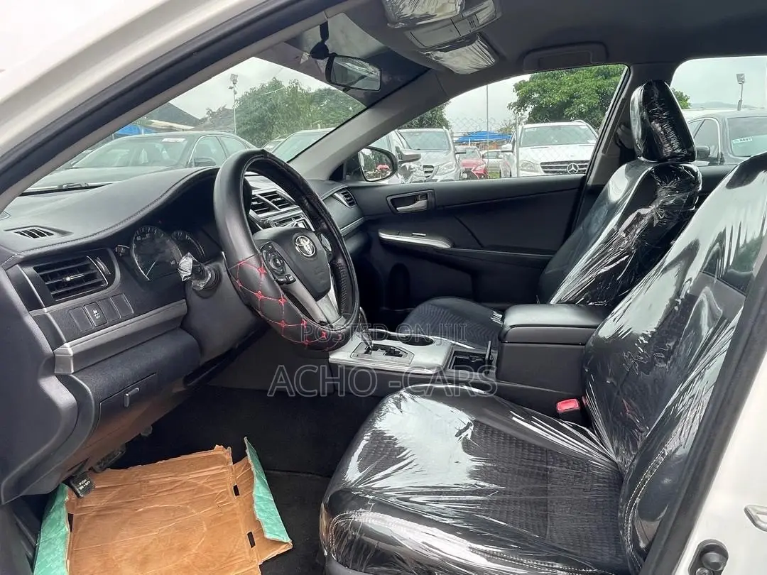 Toyota Camry 2014 White