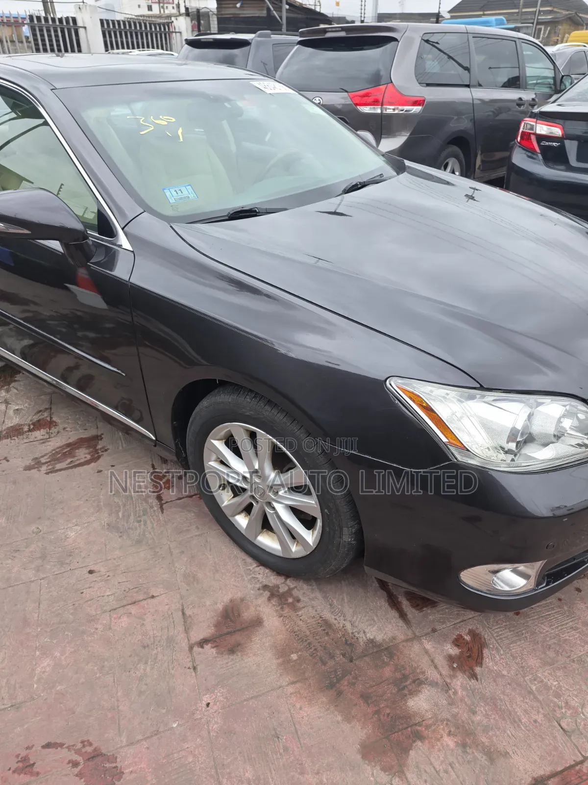 Lexus ES 350 2011 Brown