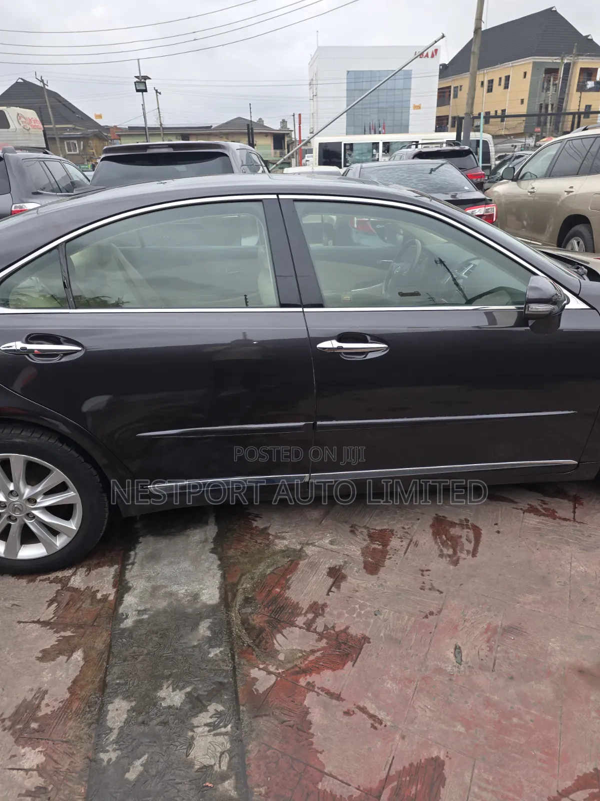 Lexus ES 350 2011 Brown