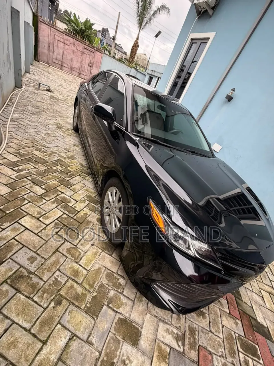 Toyota Camry SE FWD (2.5L 4cyl 8AM) 2018 Black