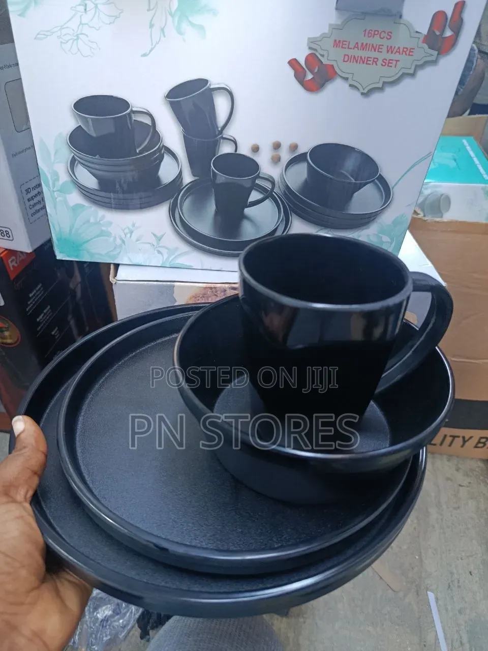 16pcs Quality Dinner Set (Different Colors)