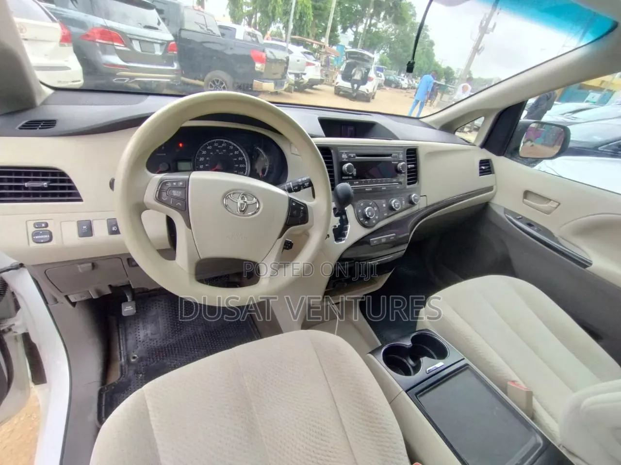 Toyota Sienna 2012 White