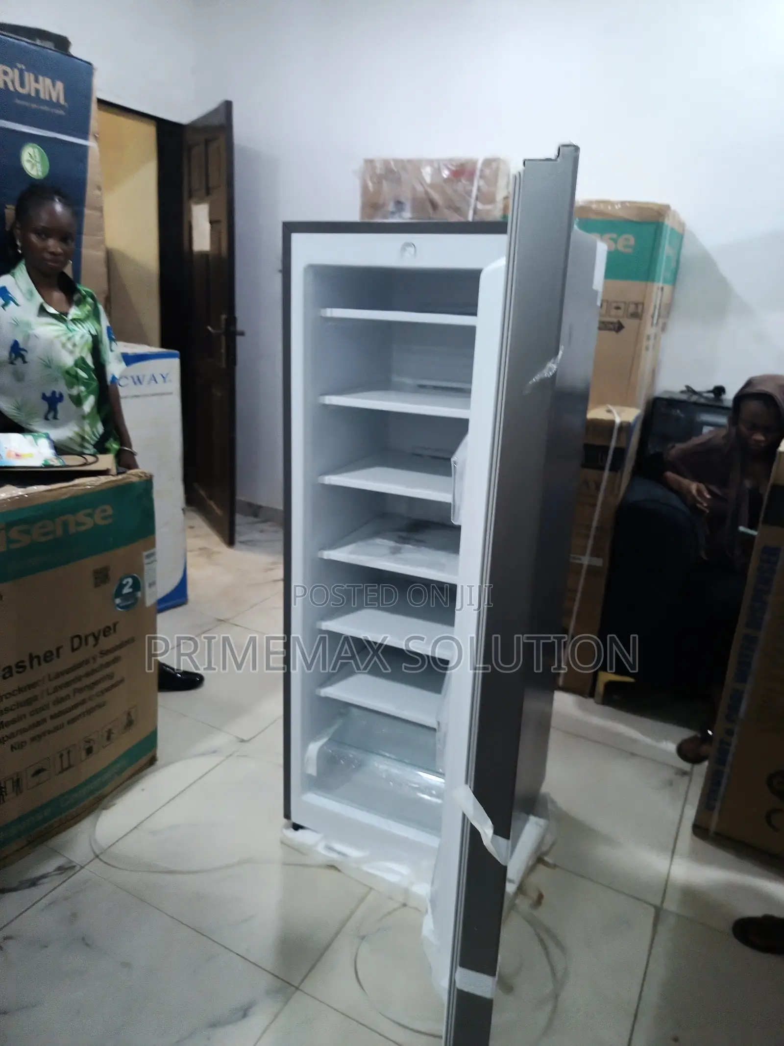 6 Shelves of Pure Organization Bliss – RS189DR Freezer