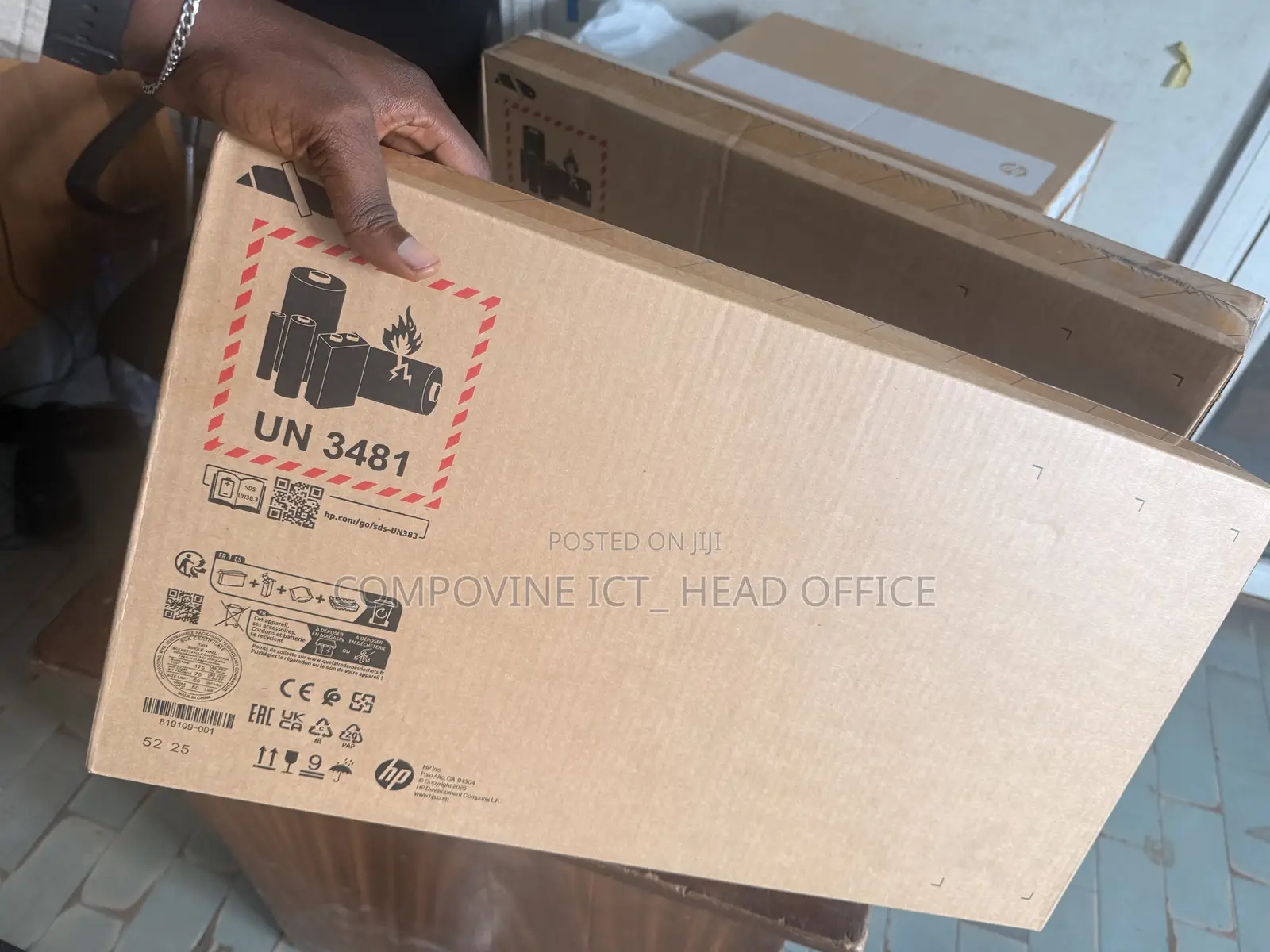 New Laptop HP 250 G10 8GB Intel Core i5 SSD 512GB