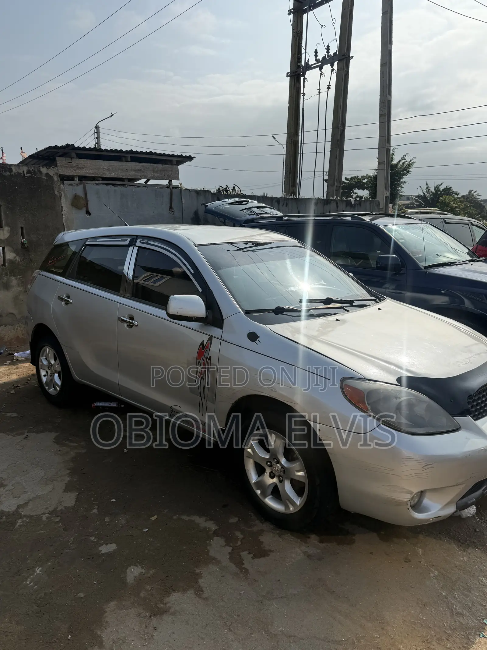 Toyota Matrix XR Hatchback AWD (1.8L 4cyl 4A) 2005 Silver