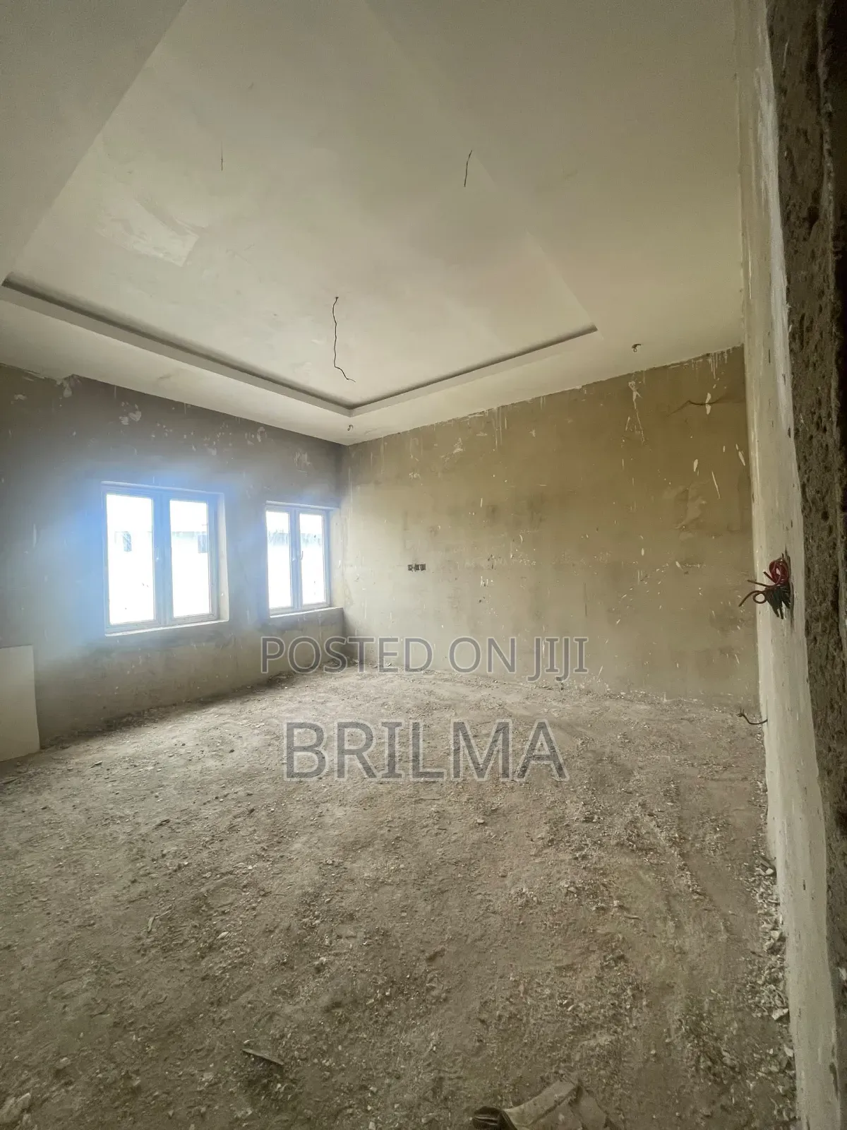 4bdrm Duplex in Life Camp for sale