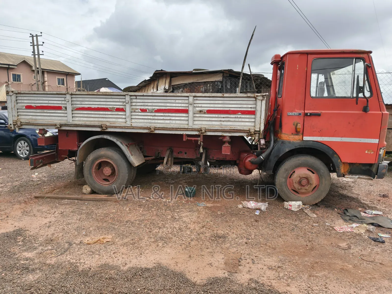 Fiat Iveco 6 Tyres Rigid Truck - Nigerian Use