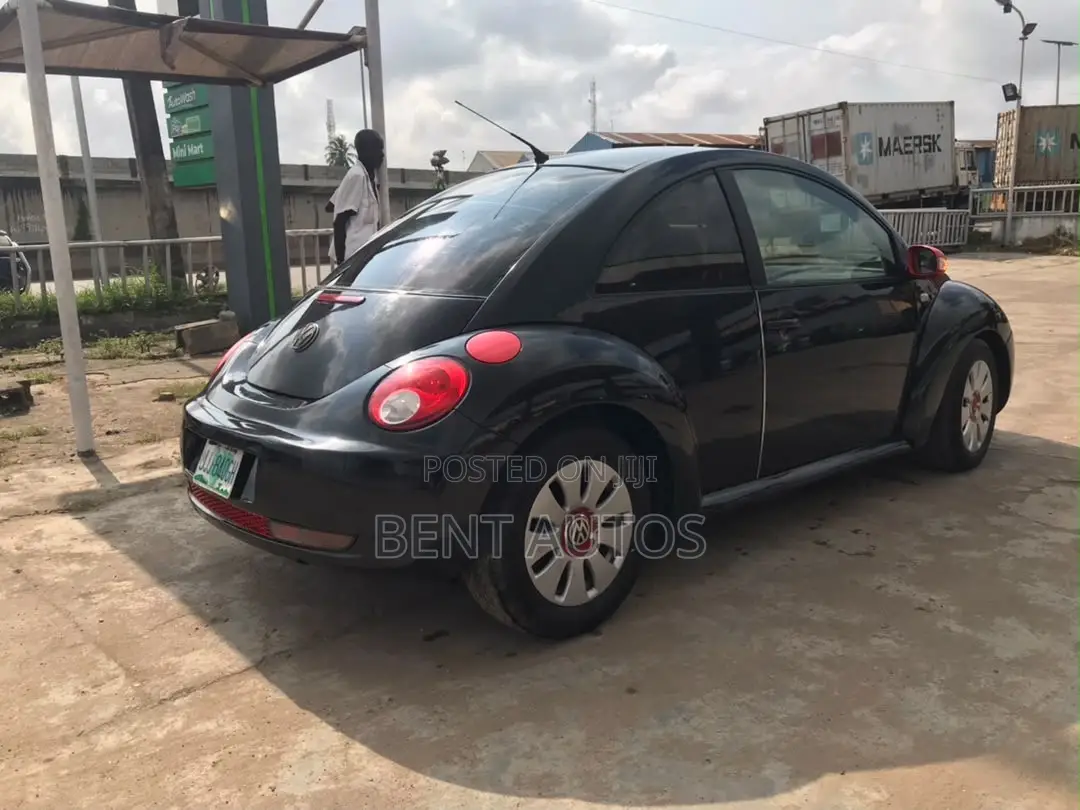 Volkswagen Beetle 2003 Black