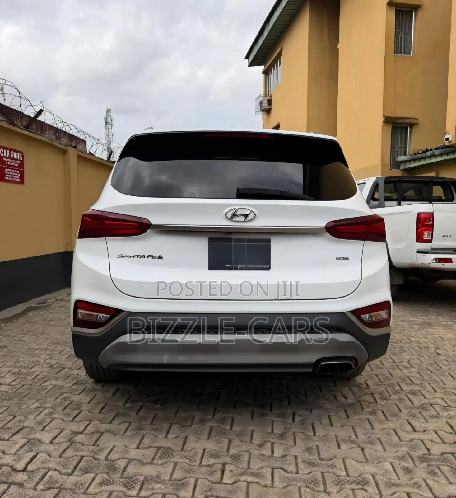 Hyundai Santa Fe 2019 White