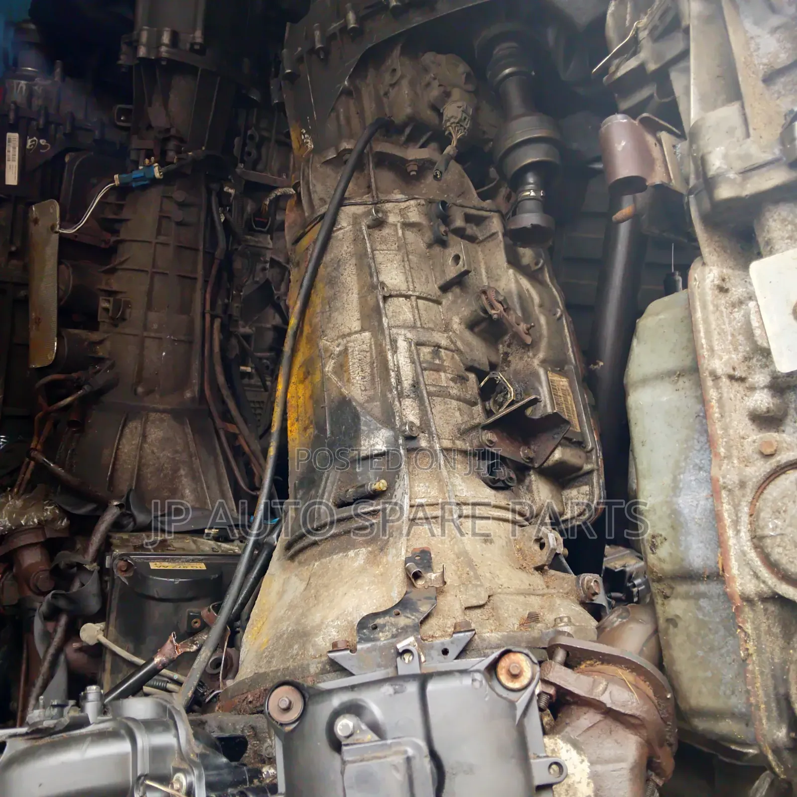 Dodge Ram 5.7 2012 Engine and Gearbox