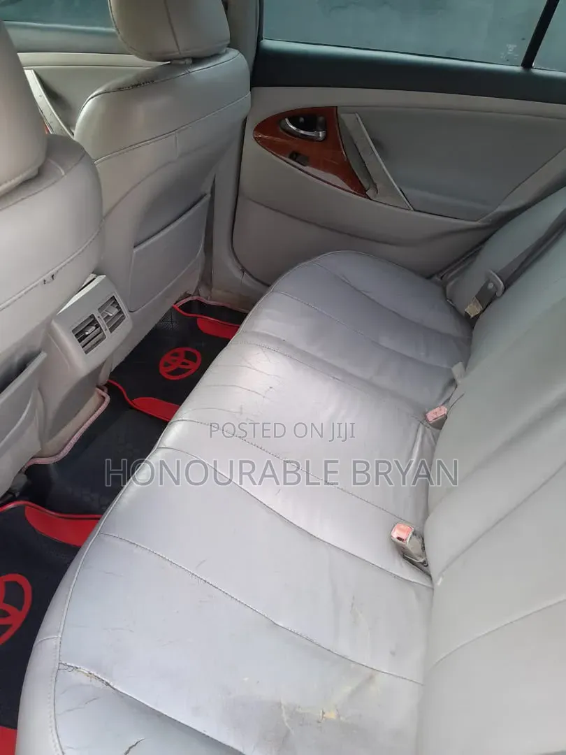 Toyota Camry 2008 Gray