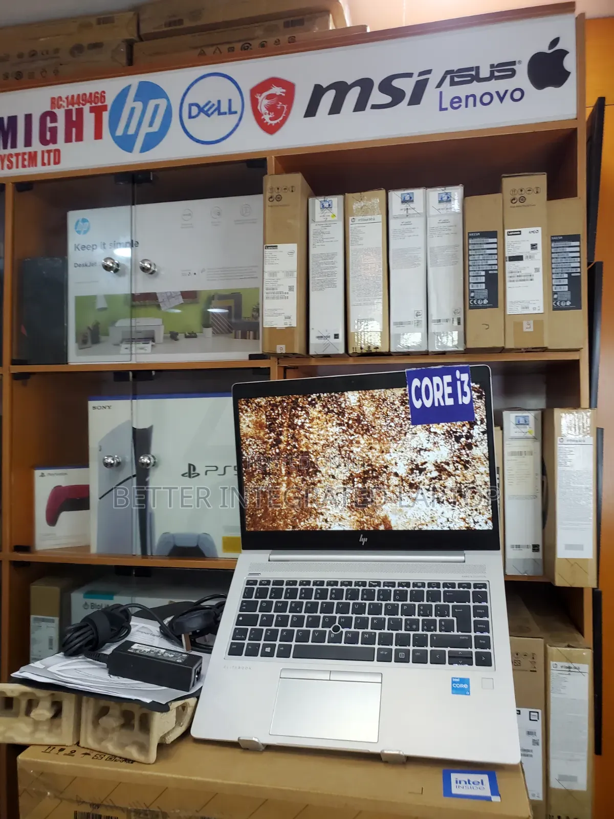New Laptop HP EliteBook 8470W 4GB Intel Core i3 SSD 512GB