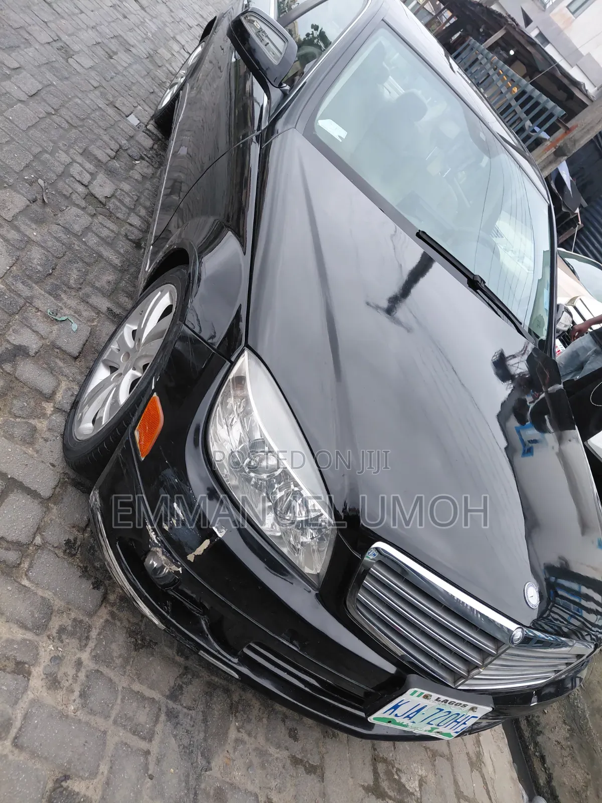 Mercedes-Benz C300 2010 Black