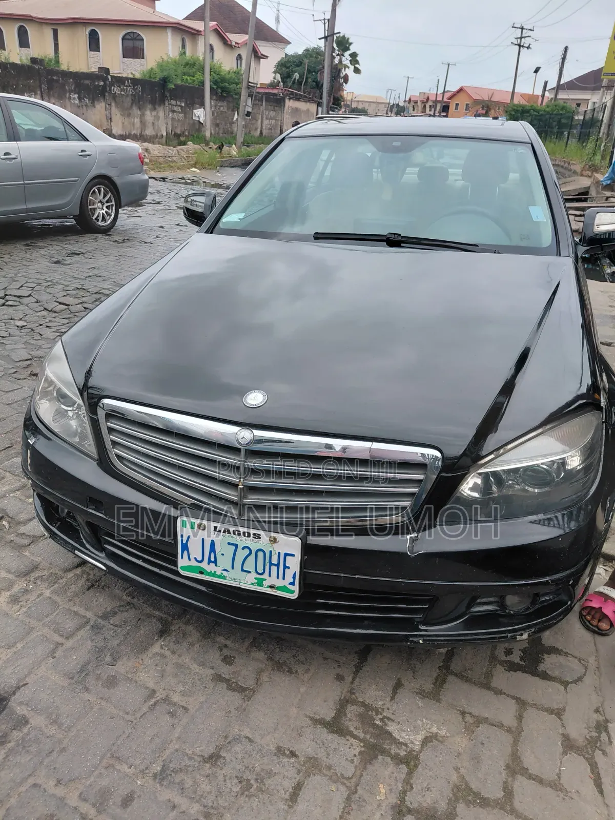 Mercedes-Benz C300 2010 Black