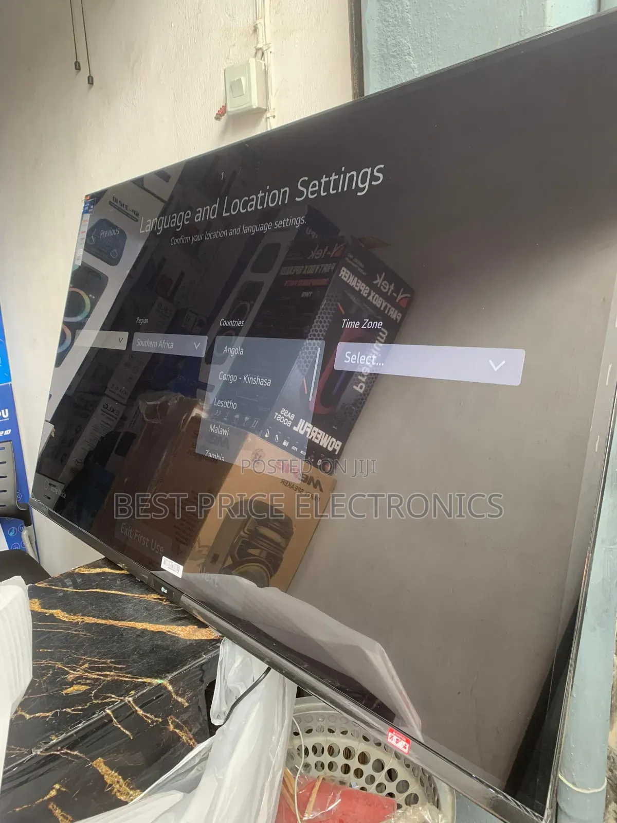 LG Smart TV 65inches With YouTube Netflix Bluetooth WiFi