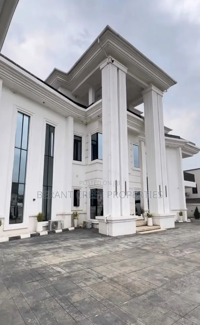 9bdrm Mansion in Guzape for sale
