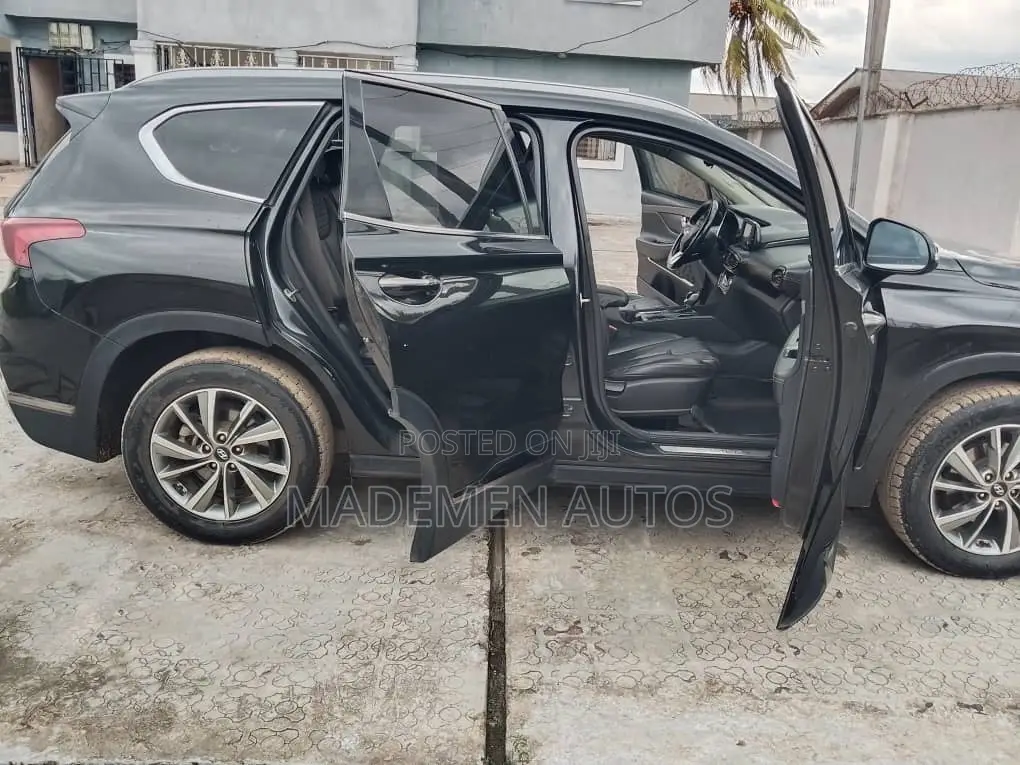 Hyundai Santa Fe Limited 2.4 AWD 2020 Black