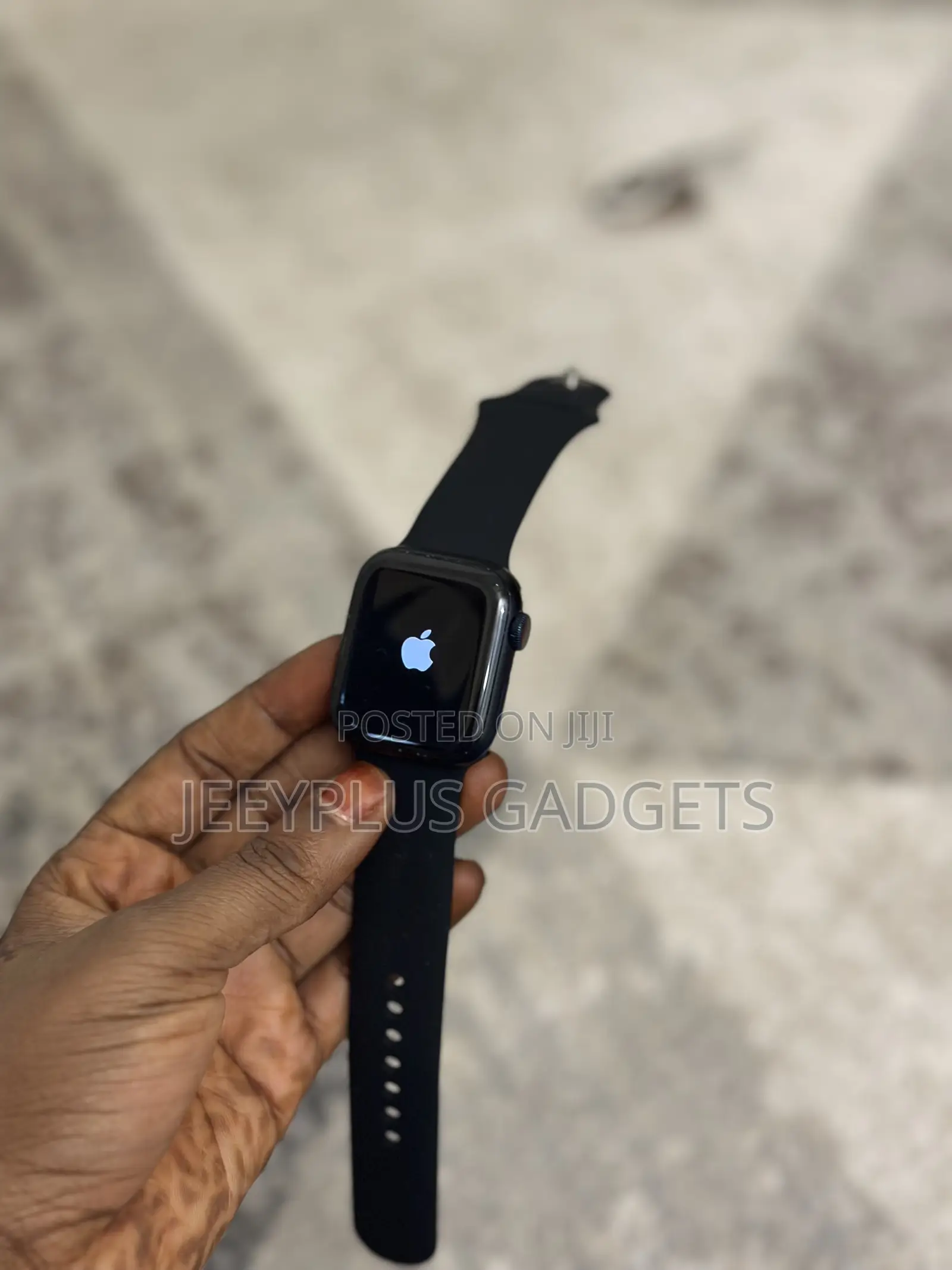Original Apple Watch Series 9 45mm